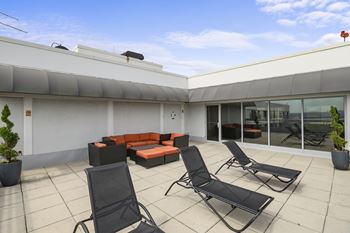 Rooftop deck at Lenox Club in National Landing, Arlington VA 22202